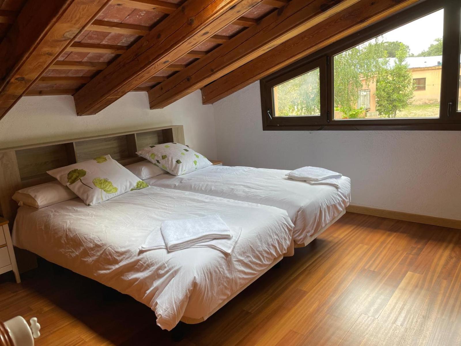 Casa Rural El Bruguer Vell Santa Eulalia de Ronsaná Extérieur photo